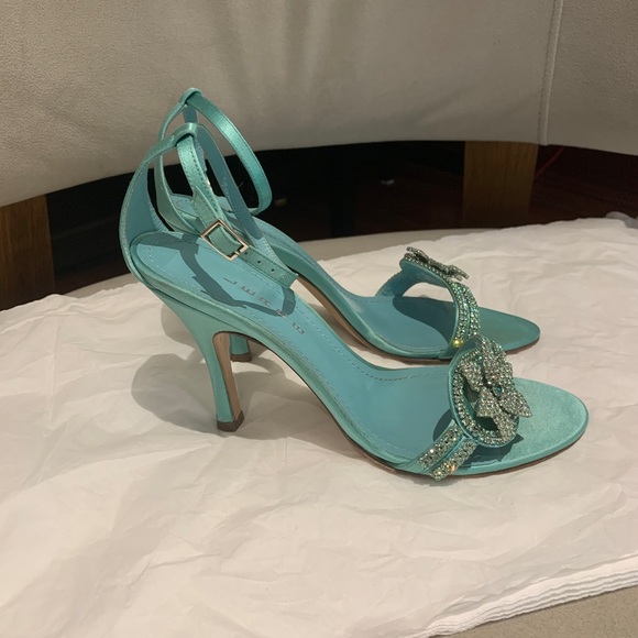 Beautiful Crystal Satin Sandal - Picture 4 of 11